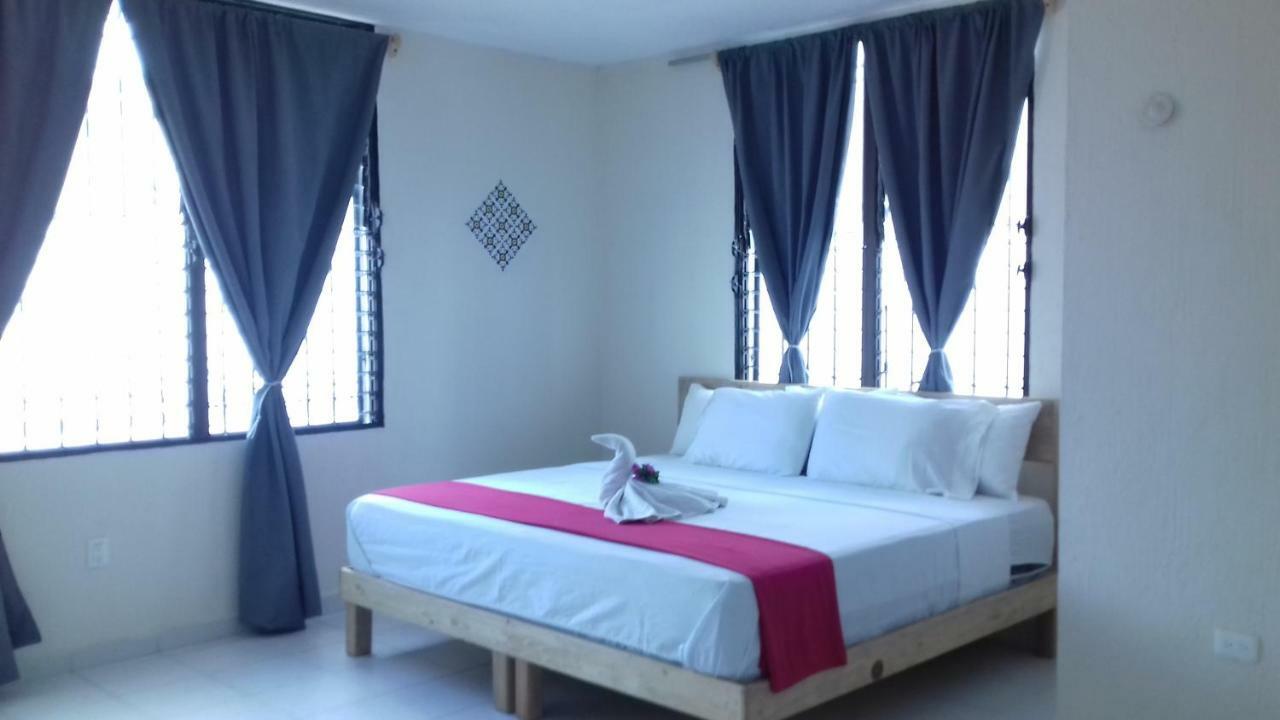 Hotel Casa Bugambilias Cancún Exterior foto